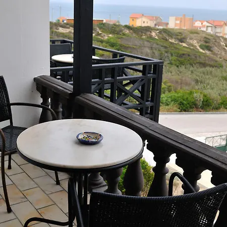 Residencia Agua De Madeiros