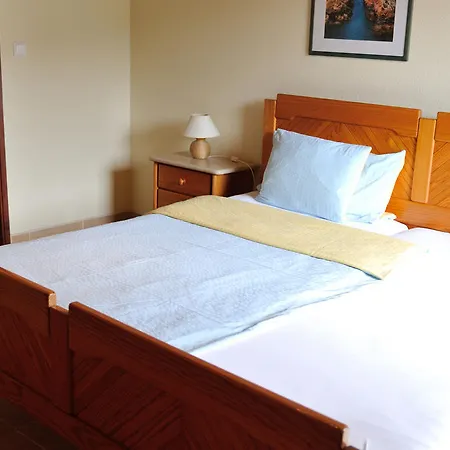 Residencia Agua De Madeiros São Pedro de Muel